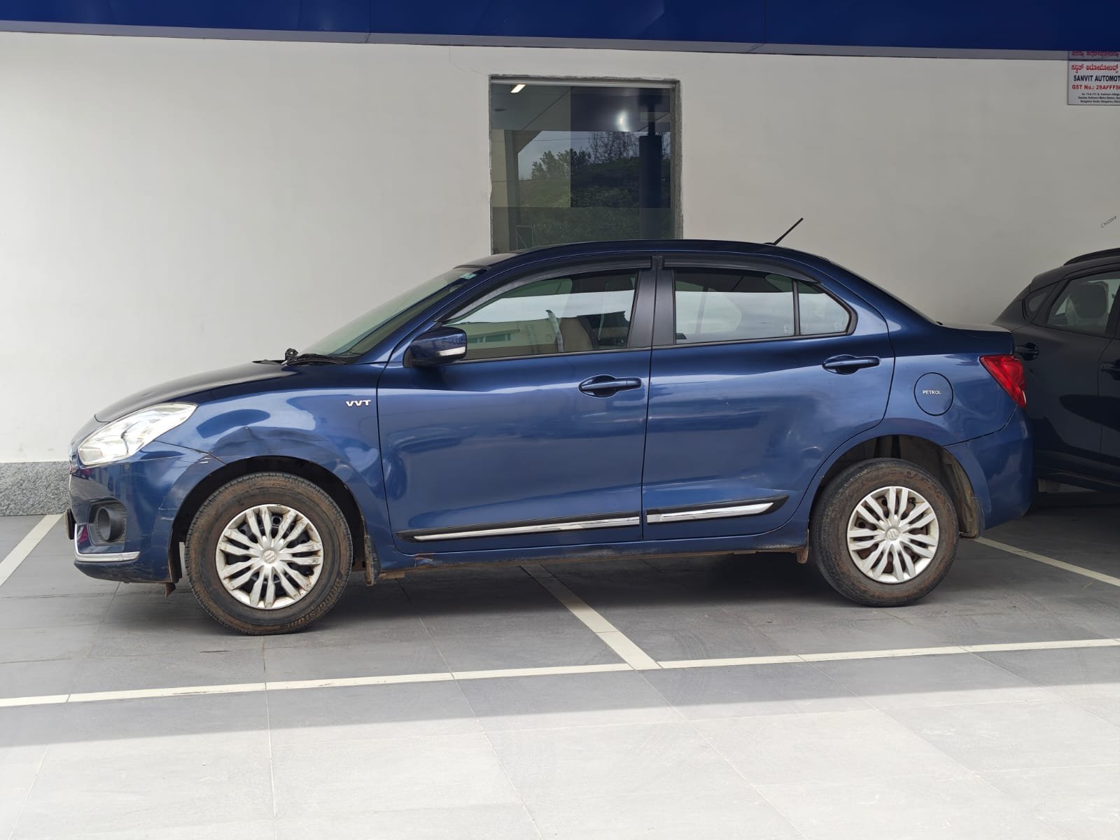 MARUTI SUZUKI DZIRE VXI MT